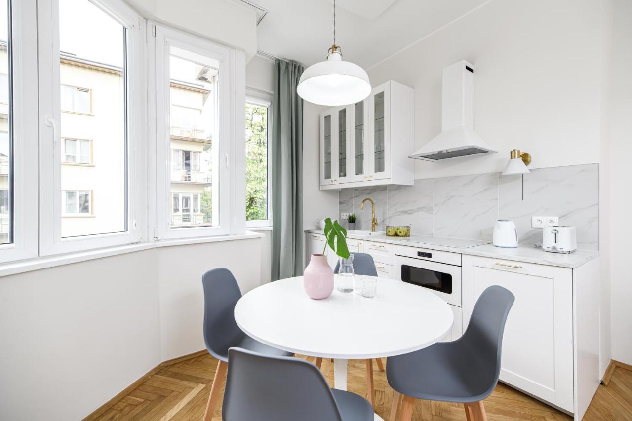 Native Apartments Zulawskiego 8 Krakow Ngoại thất bức ảnh